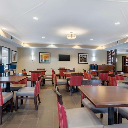 Comfort Suites Lafayette University Area Exterior photo